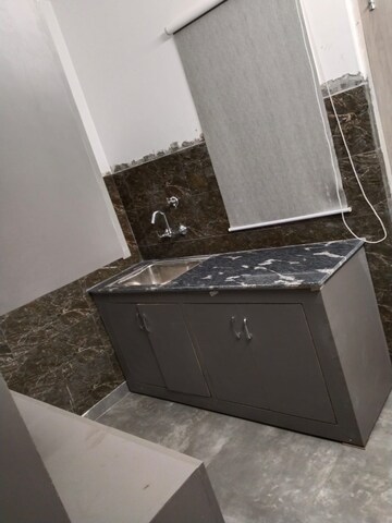 Furnished Amenities in 1 RK Independent House at RWA Apartments Sector 30, Sector 30 – for Rent