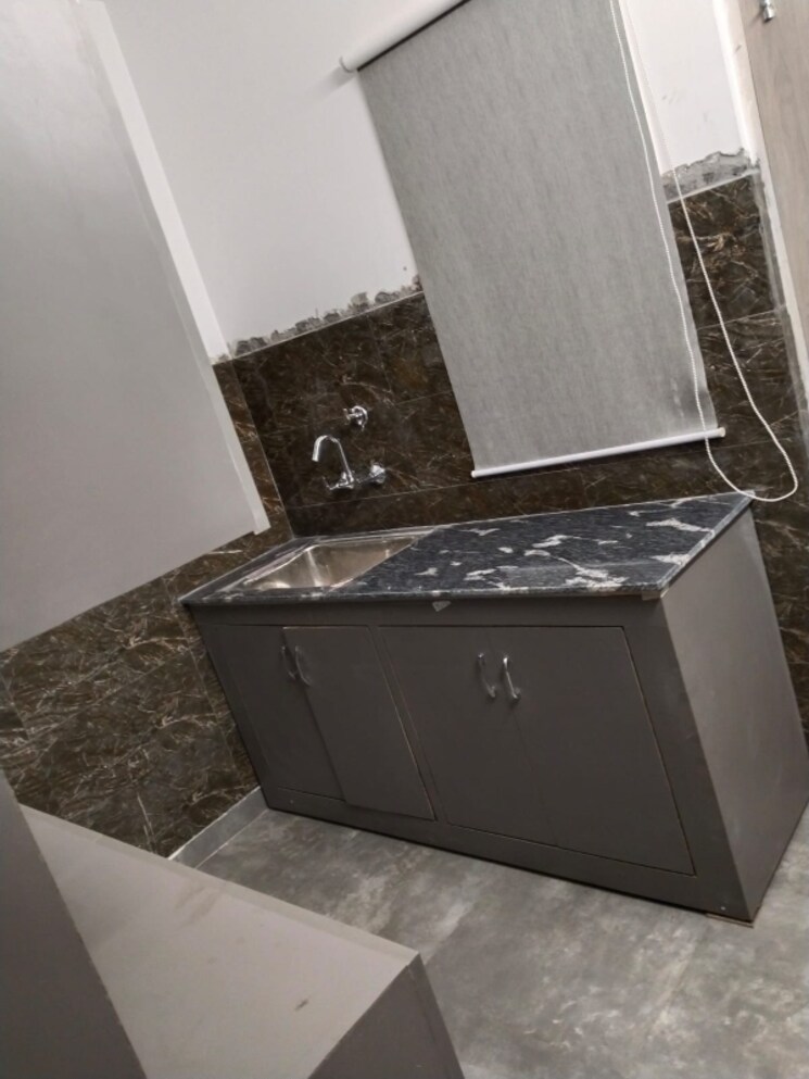 undefined, rwa-apartments-sector-30 1 RK 350 Sq.Ft. Independent House In Sector 30 Noida 9570518