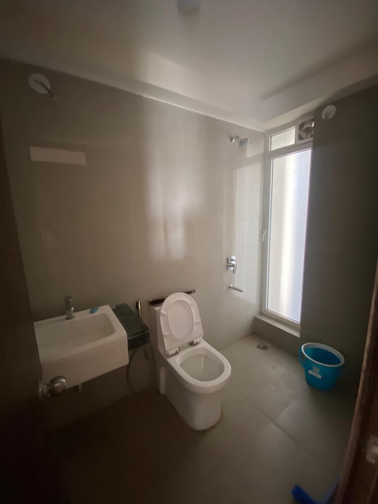 Bathroom, indiabulls-one-indiabulls 2 Bedroom 1050 Sq.Ft. Apartment In Pokhran Road No Two Thane 9570524
