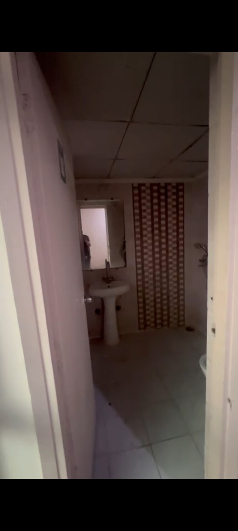 undefined, gaur-city-2-12th-avenue 2.5 Bedroom 1055 Sq.Ft. Apartment In Sector 16c Greater Noida Greater Noida 9570531