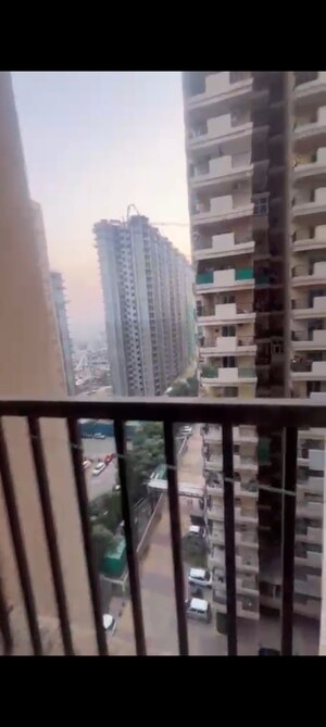 2.5 BHK Apartment – Exterior View View at Gaur City 2 - 12th Avenue, Sector 16c Greater Noida - for Rent