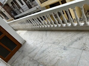 Balcony in 2 BHK Builder Floor at Palam Vihar – for Rent