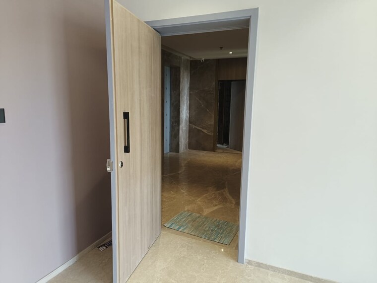 Room, khar west 3 Bedroom 1286 Sq.Ft. Apartment In Khar West Mumbai 9570594