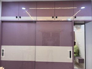 Room in 3 BHK Apartment at Prestige Beverly Hills, Kokapet – for Rent