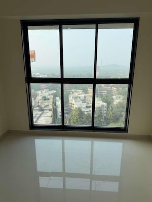 Room in 2 BHK Apartment at Sarthak Amrut Tara, Andheri West – for Rent