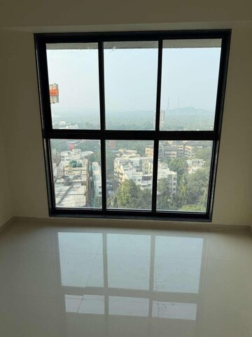 Room in 2 BHK Apartment at Sarthak Amrut Tara, Andheri West – for Rent