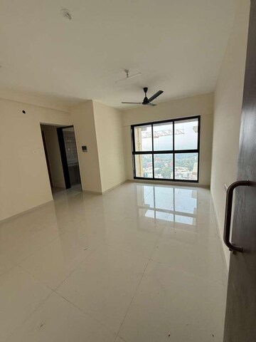 Room in 2 BHK Apartment at Sarthak Amrut Tara, Andheri West – for Rent