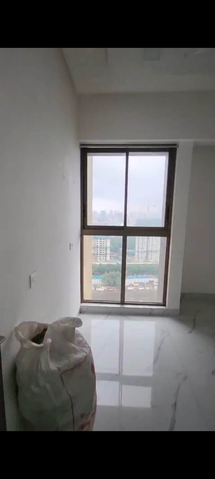 Room, raymond-ten-x-habitat 2 Bedroom 535 Sq.Ft. Apartment In Pokhran Road No Two Thane 9570610