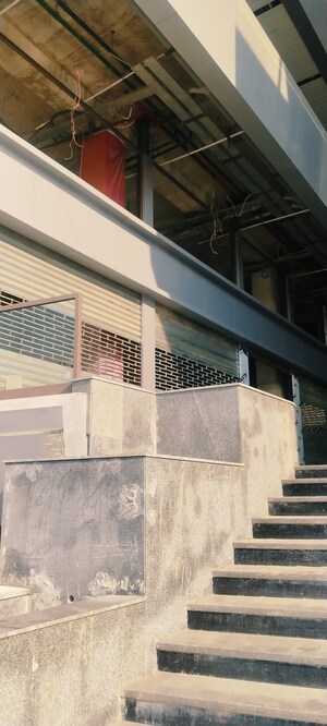 Balcony in  Shop at SKA Arcadia, Wave City – for Sale