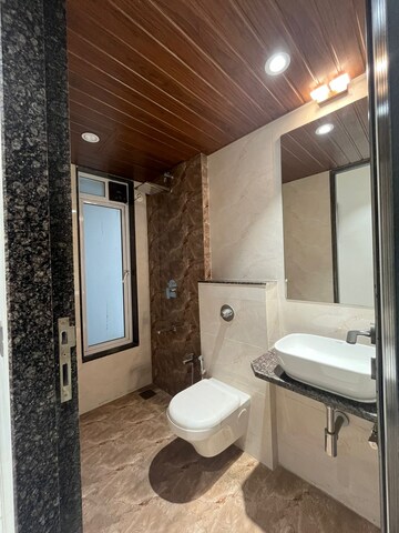 Bathroom in 3.5 BHK Apartment at Lodha Fiorenza, Goregaon East – for Sale