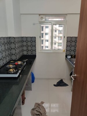 Furnished Amenities in 1 BHK Apartment at Lodha Amara, Kolshet Road – for Sale