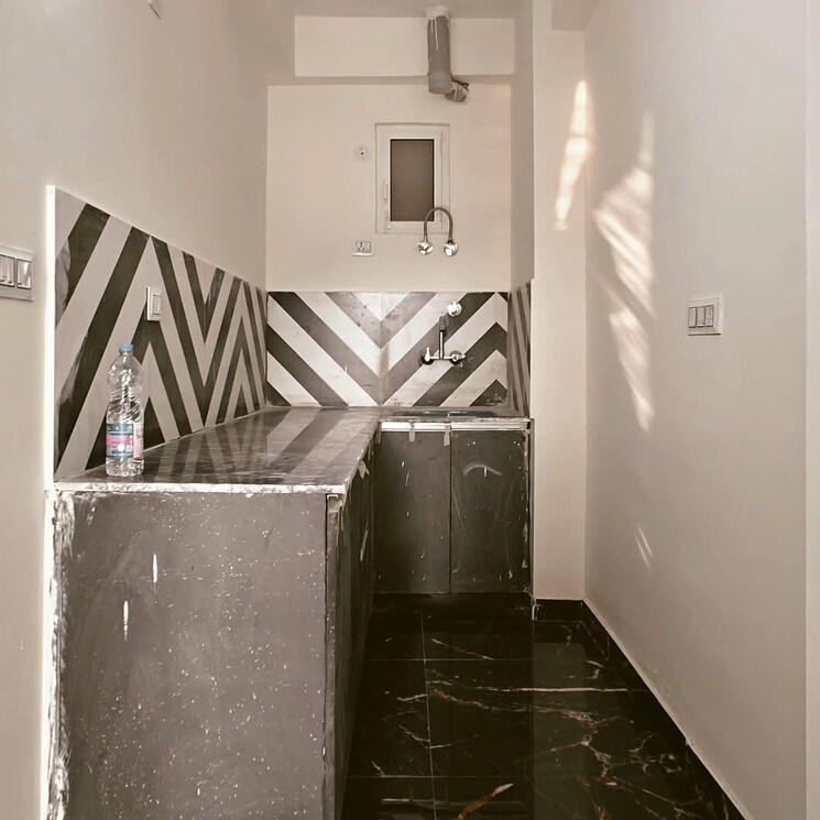 Kitchen, sector 73 2 Bedroom 900 Sq.Ft. Builder Floor In Sector 73 Noida 9570696