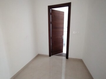 Room in 4 BHK Villa at Hallmark County, Osman Nagar – for Sale