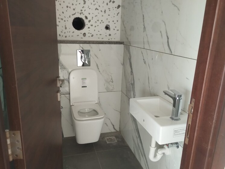 Bathroom, hallmark-county 4 Bedroom 3767 Sq.Ft. Villa In Osman Nagar Hyderabad 9570746
