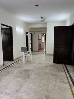 3 BHK Apartment For Rent in Sector 54