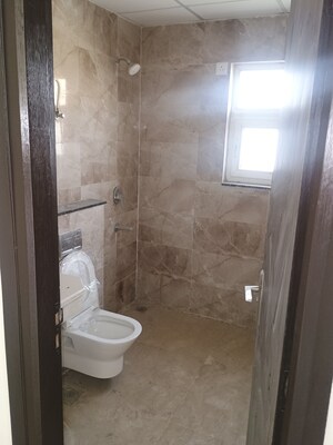 Furnished Amenities in 3 BHK Apartment at Adani Oyster Grande Phase 2, Sector 102 – for Rent