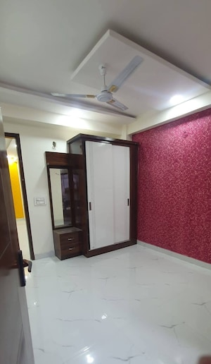 Bedroom in 3 BHK Builder Floor at Sector 104 – for Rent