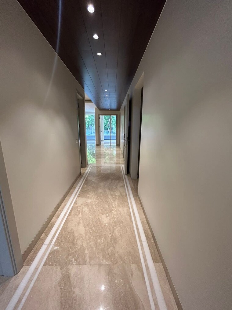 undefined, dlf-city-phase-iv 3.5 Bedroom 270 Sq.Yd. Builder Floor In Dlf Phase iv Gurgaon 9570756