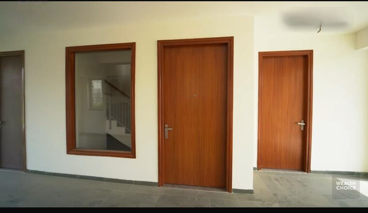 Room, godrej-golf-link-villas 4 Bedroom 2835 Sq.Yd. Villa In Sector 27 Yamuna Expressway Greater Noida 9570758