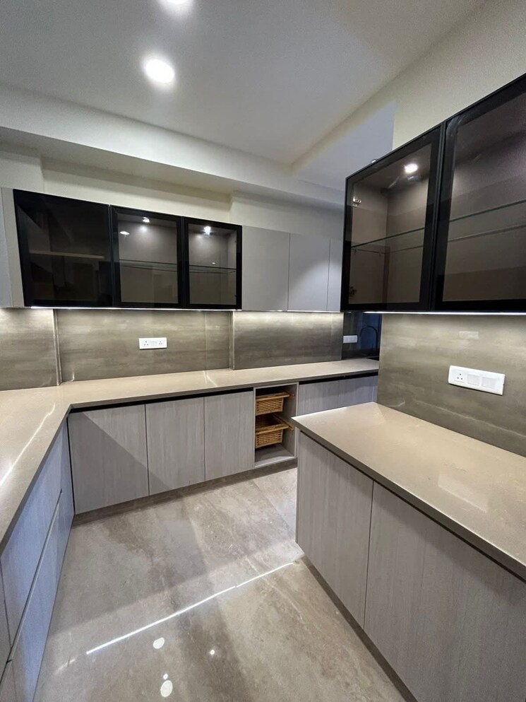 Kitchen, dlf-royale-residences 4 Bedroom 300 Sq.Yd. Builder Floor In Dlf Phase I Gurgaon 9570767