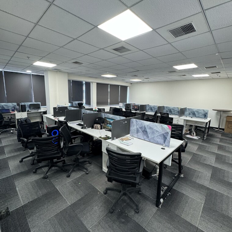 Team Area, sector 74 Commercial Office Space 6000 Sq.Ft. In Sector 74 Mohali 9570808