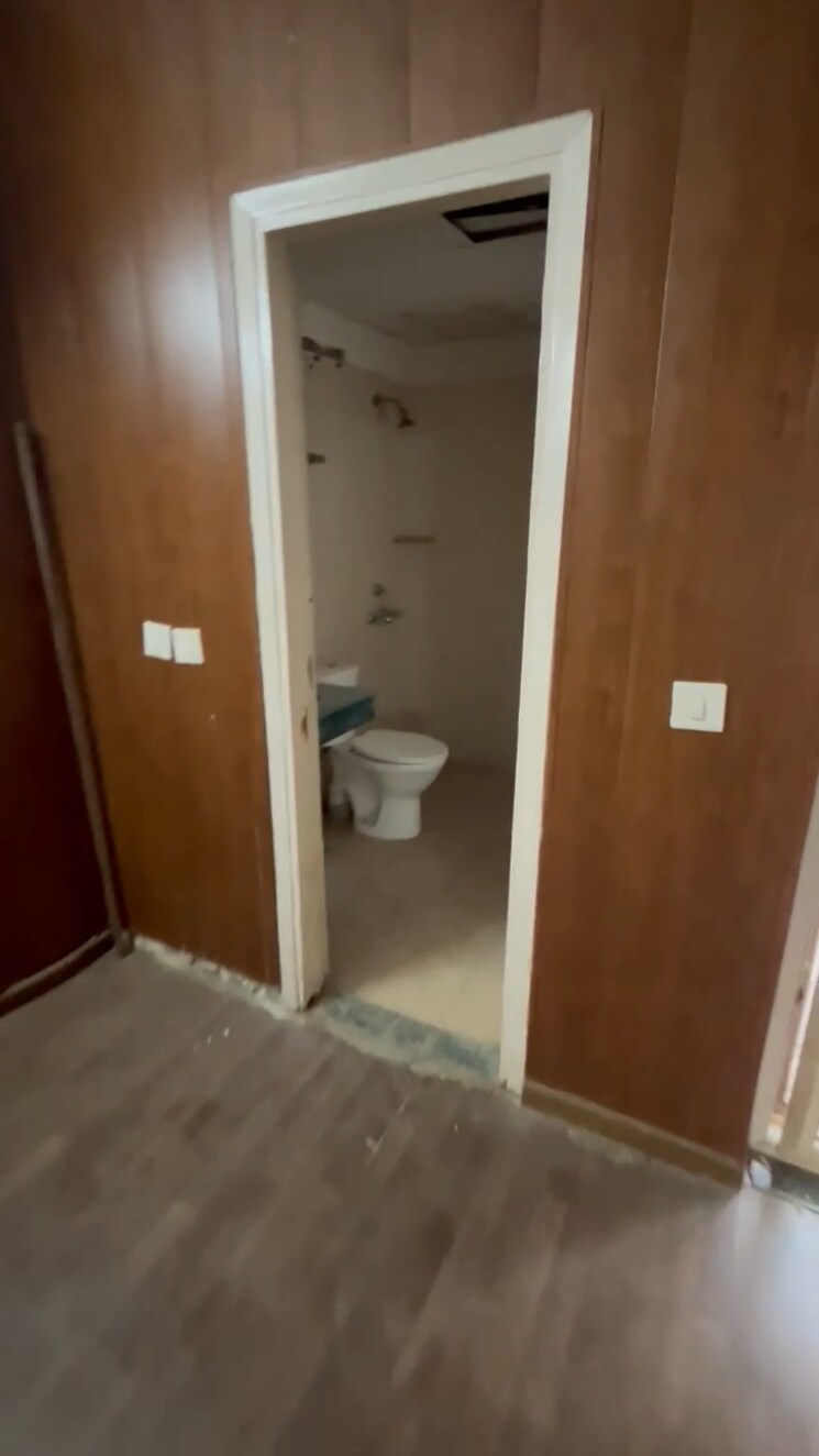 Bathroom, bptp-park-81 3 Bedroom 275 Sq.Yd. Apartment In Sector 81 Faridabad 9570811
