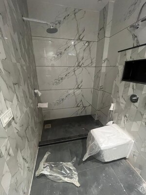 Bathroom in 3 BHK Builder Floor at Sector 9 Panchkula – for Rent