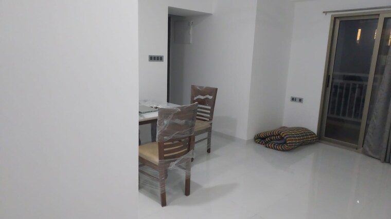 Living Room, kalyani nagar 2 Bedroom 775 Sq.Ft. Apartment In Kalyani Nagar Pune 9570818