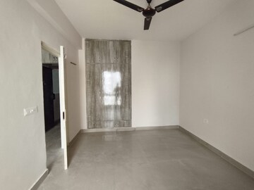 Room in 3 BHK Apartment at SS The Coralwood, Sector 84 – for Sale