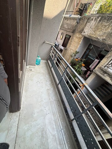 Balcony in 1 RK Builder Floor at Maidan Garhi – for Rent
