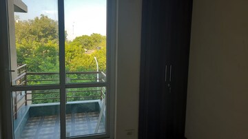 3 BHK Apartment For Rent in BPTP Parkland Pride, Sector 77