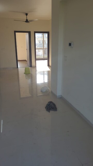 Bathroom in 3 BHK Apartment at BPTP Parkland Pride, Sector 77 – for Rent