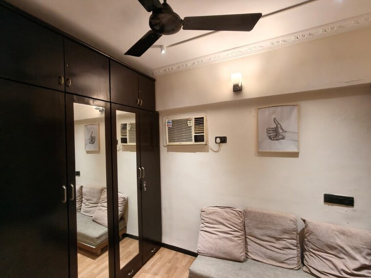 undefined, bandra west 2 Bedroom 700 Sq.Ft. Apartment In Bandra West Mumbai 9570914