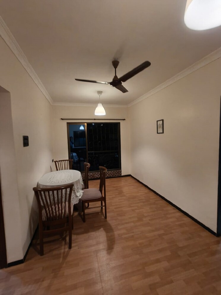 Living Room, bandra west 2 Bedroom 700 Sq.Ft. Apartment In Bandra West Mumbai 9570914