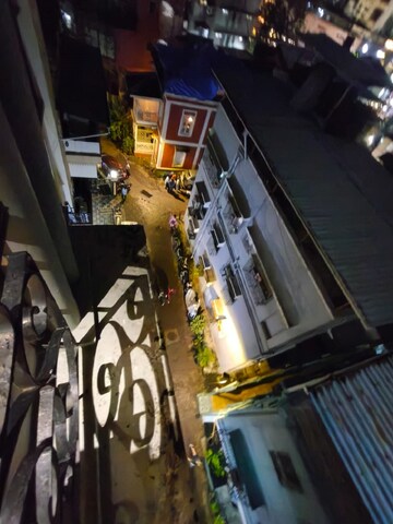 2 BHK Apartment – Exterior View View at Bandra West - for Rent