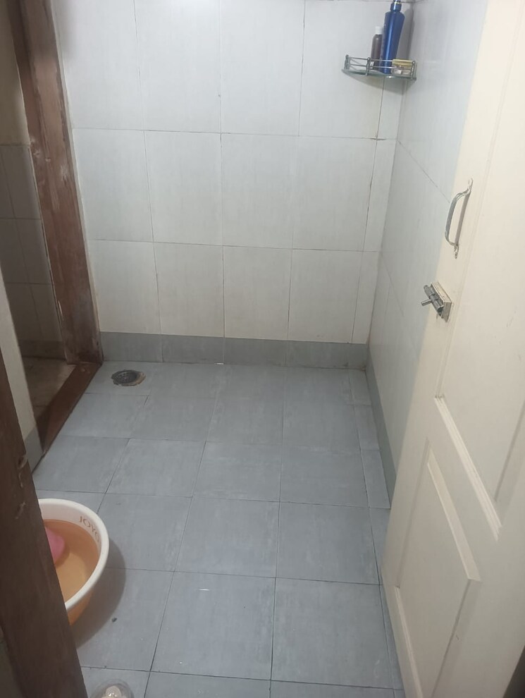Bathroom, neelkanth-greens 3 Bedroom 900 Sq.Ft. Apartment In Manpada Thane 9570939