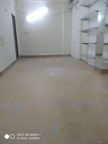  Shop For Rent in Jacobpura