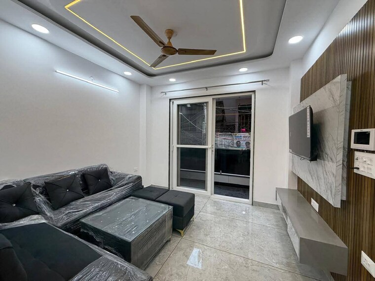 Living Room, freedom fighters enclave 2 Bedroom 950 Sq.Ft. Apartment In Freedom Fighters Enclave Delhi 9571000