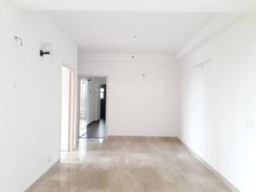 Room in 3 BHK Apartment at Supertech Araville, Sector 79 – for Rent