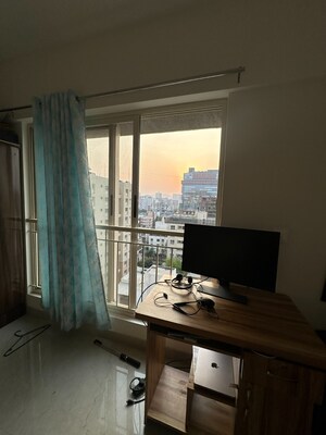 Room in 2 BHK Apartment at Supreme Estia Phase 1, Baner – for Rent