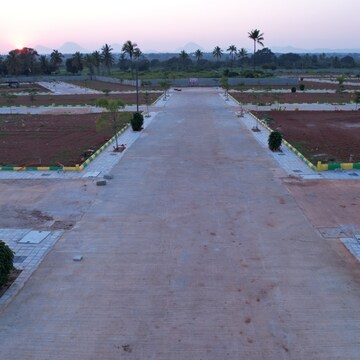  Plot For Sale in Chikkaballapur