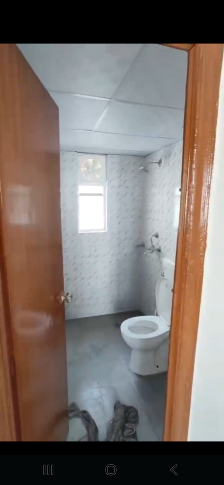 Bathroom, experion-the-heart-song 2 Bedroom 1283 Sq.Ft. Apartment In Sector 108 Gurgaon 9571049