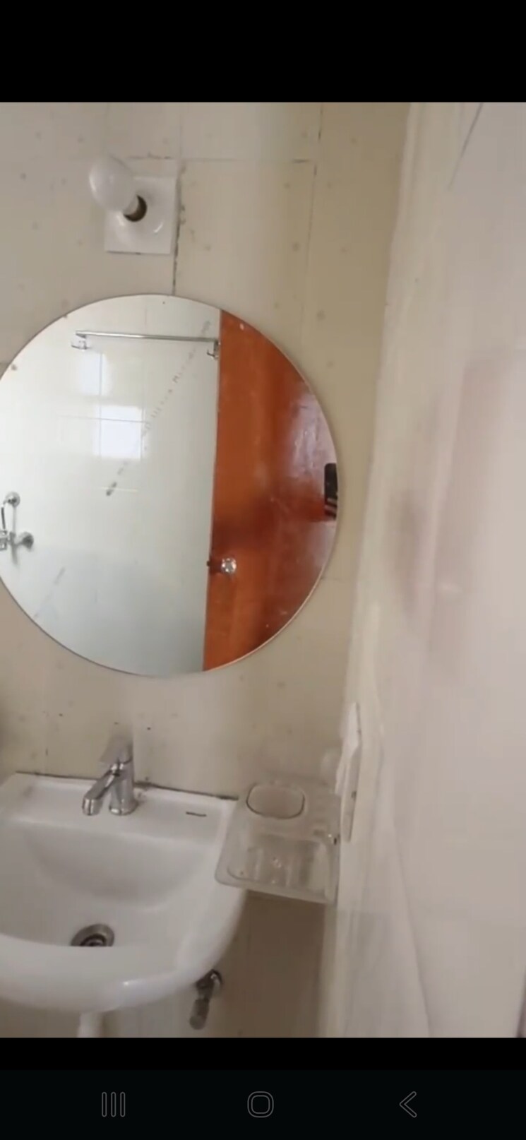 Bathroom, experion-the-heart-song 2 Bedroom 1283 Sq.Ft. Apartment In Sector 108 Gurgaon 9571049