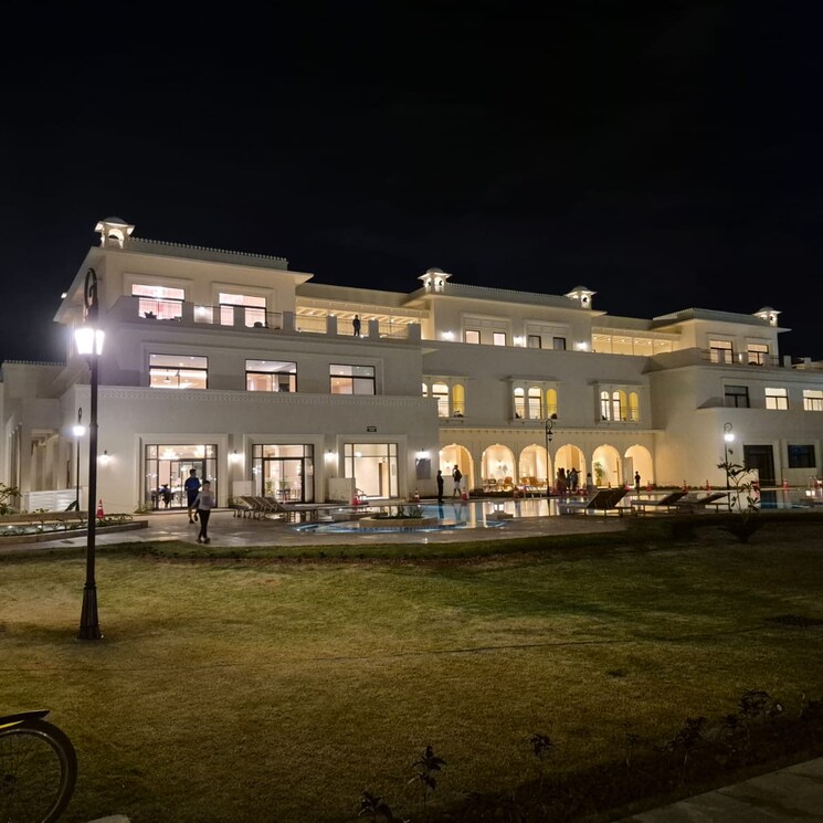 Exterior View, sobha-royal-pavilion-phase-8 3.5 Bedroom 2200 Sq.Ft. Apartment In Doddakannelli Bangalore 9571069