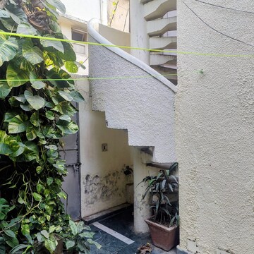  1 BHK Apartment at Greater Kailash – for Rent