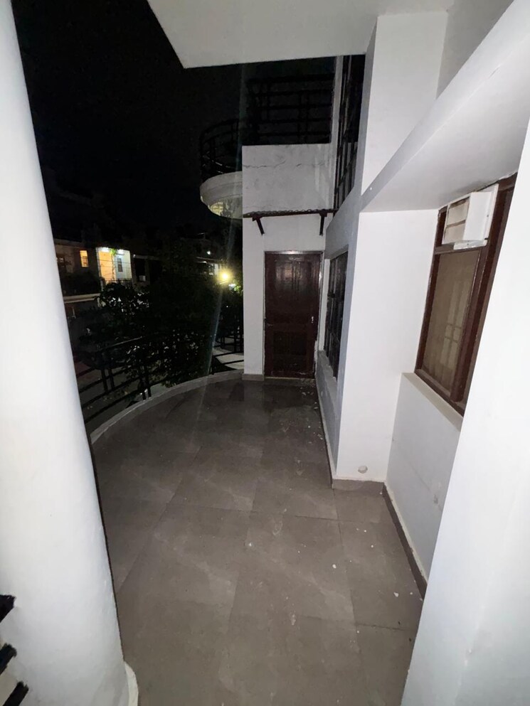 Balcony, vipul khand 2 Bedroom 1800 Sq.Ft. Independent House In Vipul Khand Lucknow 9571131
