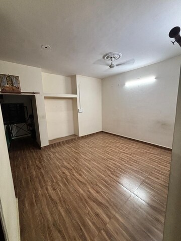 Room in 2 BHK Independent House at Vipul Khand – for Rent