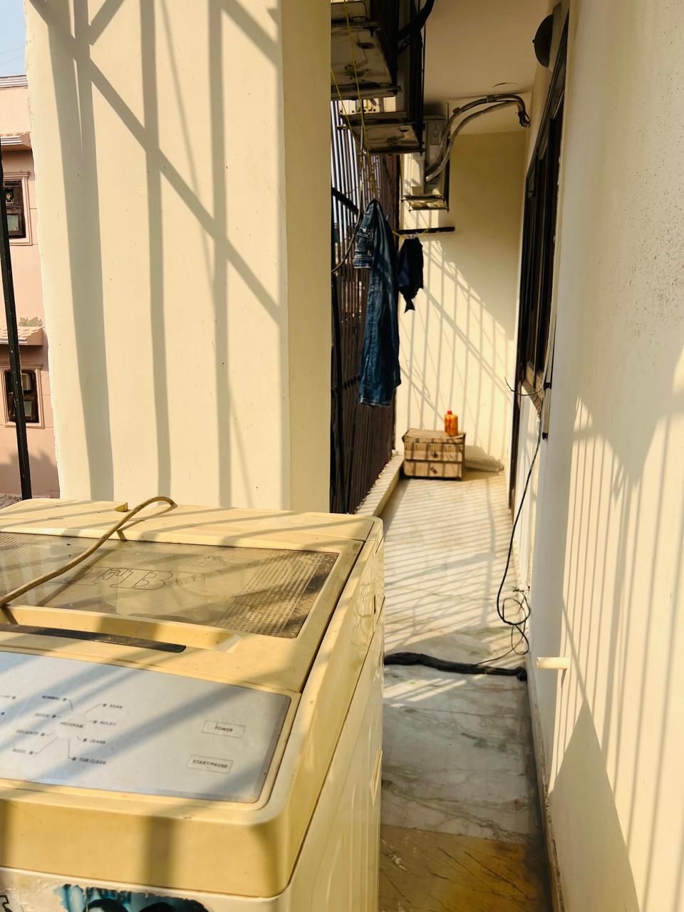 2 BHK + Extra Room Builder Floor For Rent in Malviya Nagar 