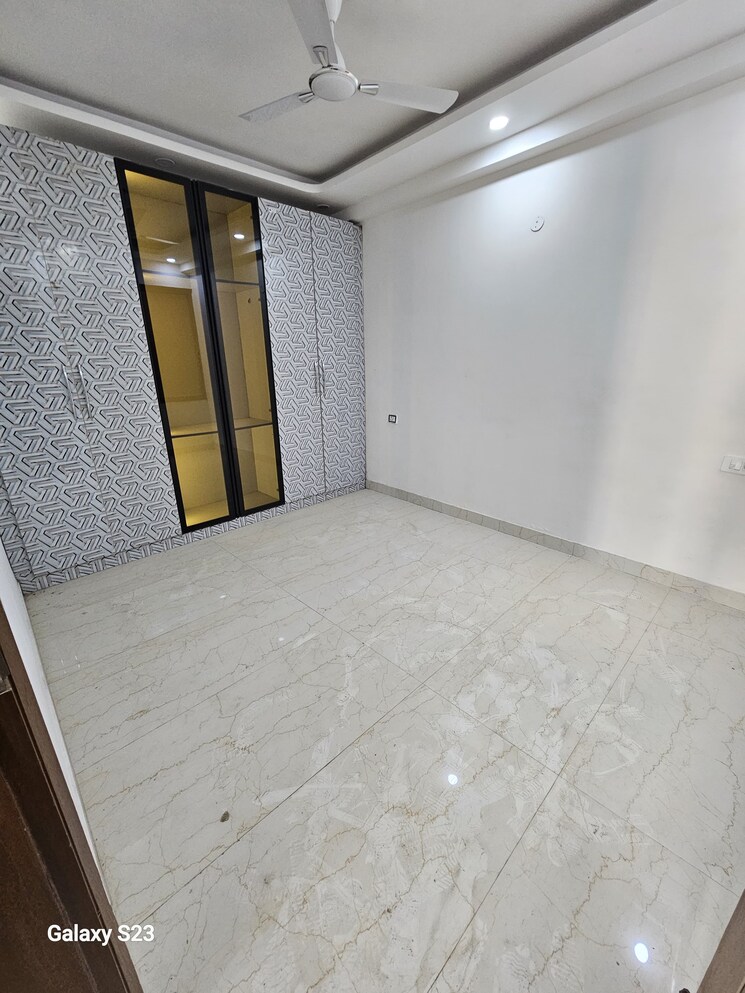 Room, palm-residency-chhatarpur 3 Bedroom 1250 Sq.Ft. Apartment In Chattarpur Delhi 9571147