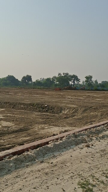 Plot – Exterior View View at Raebareli Road - for Sale